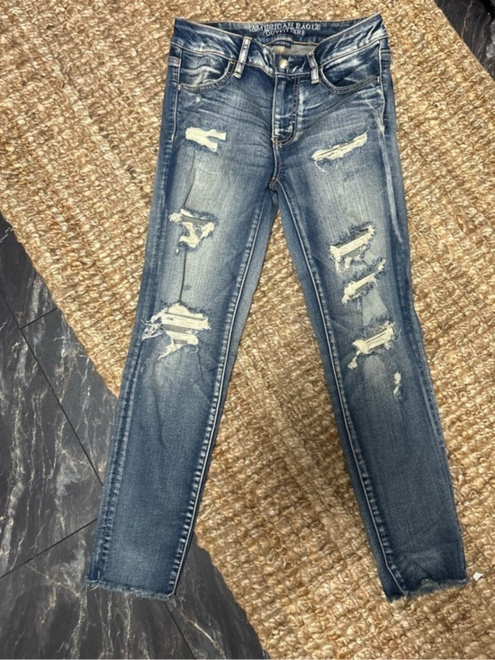 American Eagle Outfitters acid wash Ripped Blue Skinny Jeans
